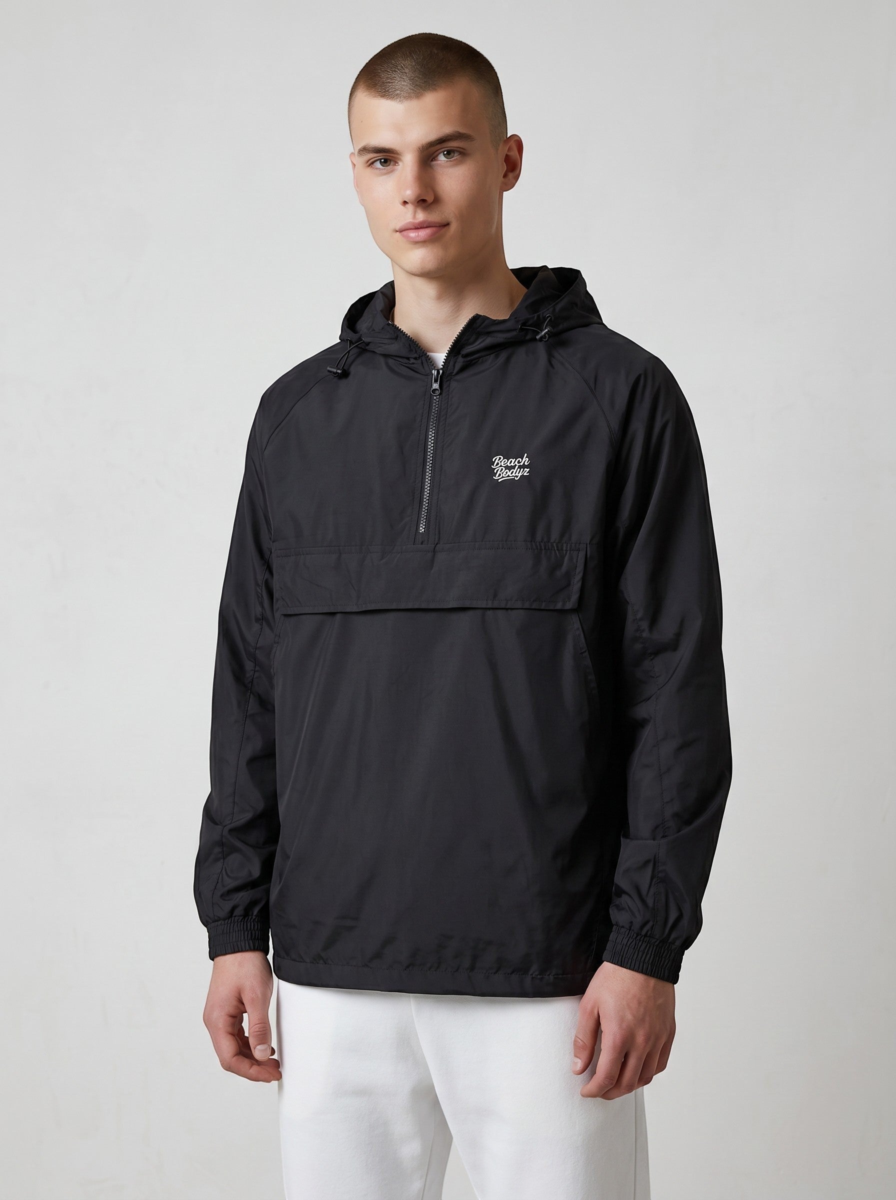Deutsche Streetwear vs. Internationale Marken: Warum lokal besser ist