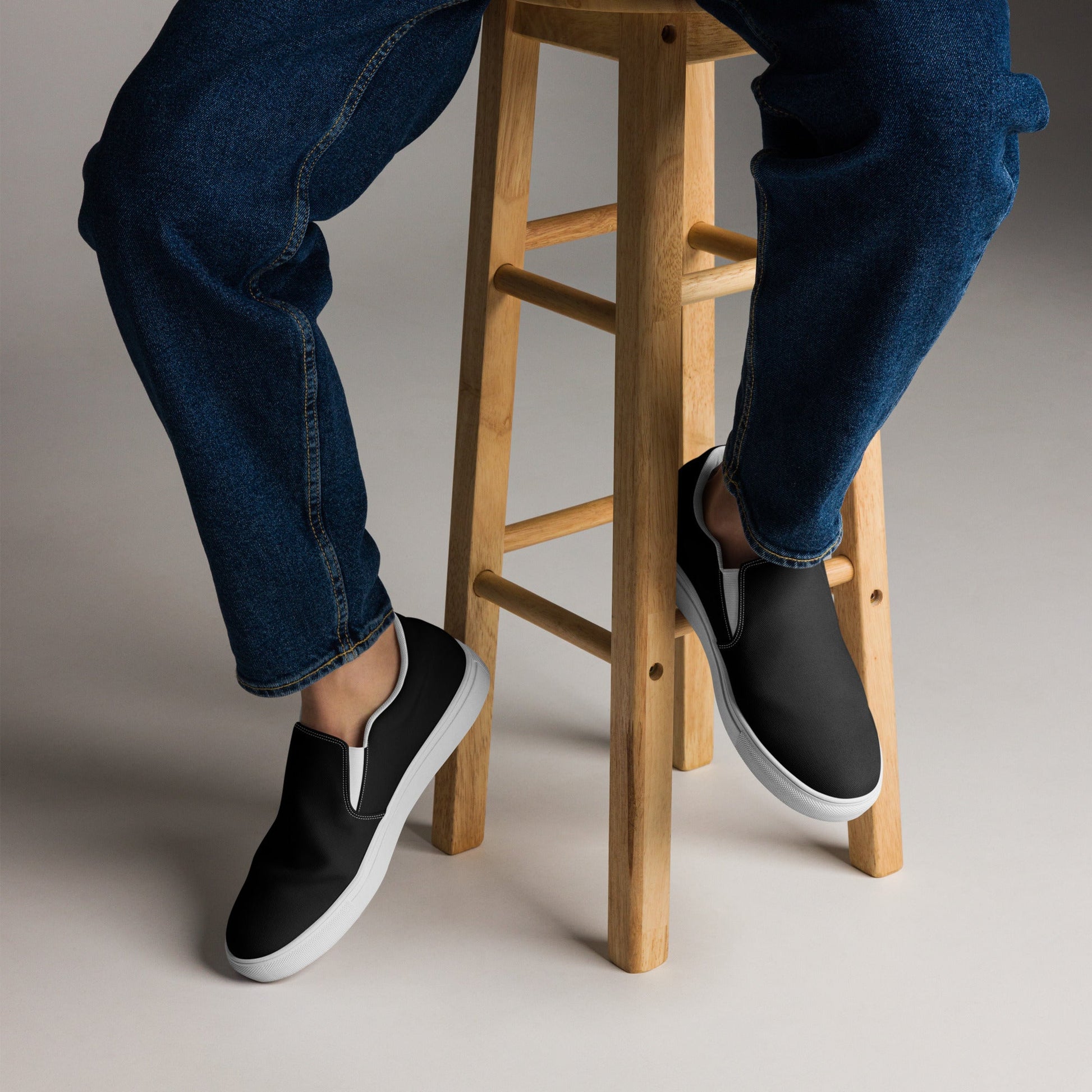 Block Hustler-Canvas schuhe - Entdecke die stilvollen Herren-Canvas-Slipper für optimalen Komfort und einfache Anpassung.
