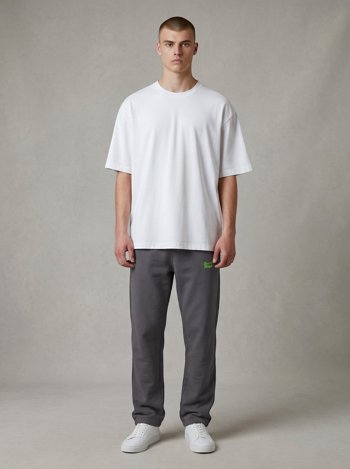 BeachBodyz® dark grey oversized fluffy jogging pants with elastic waistband and drawstring. Comfortable streetwear.