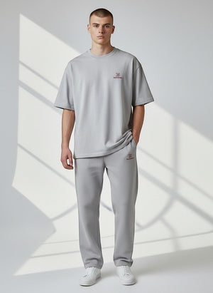 BeachBodyz® light grey cotton-blend essential sport jogginghose with elastic waistband and subtle logo.