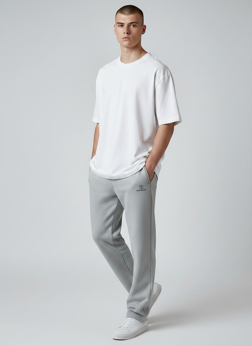 BeachBodyz® light grey cotton blend jogginghose with elastic waistband and subtle logo detail.
