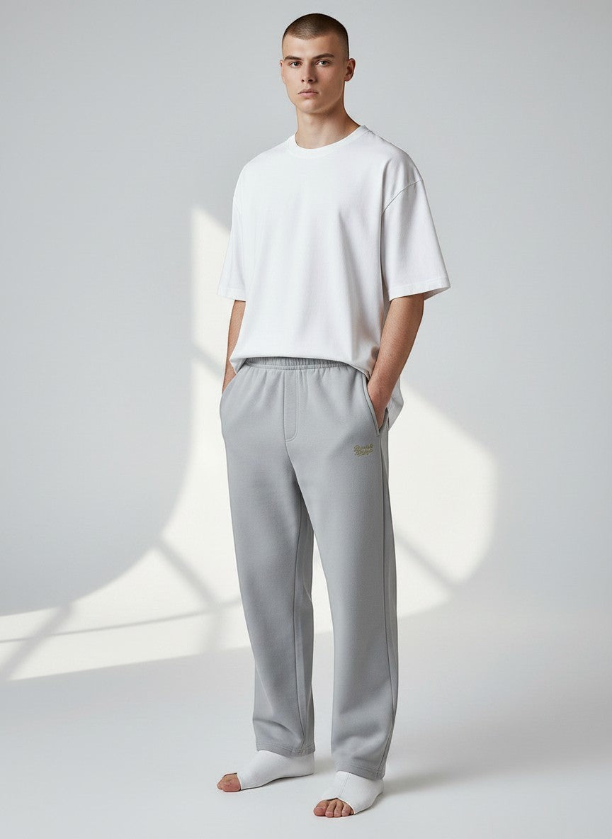 BeachBodyz® light grey cotton-polyester blend jogginghose with embroidered logo and elastic waistband.