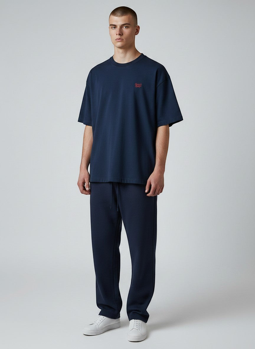 BeachBodyz® navy blue oversized t-shirt made from 100% bio-cotton with a small red embroidered logo on the chest.