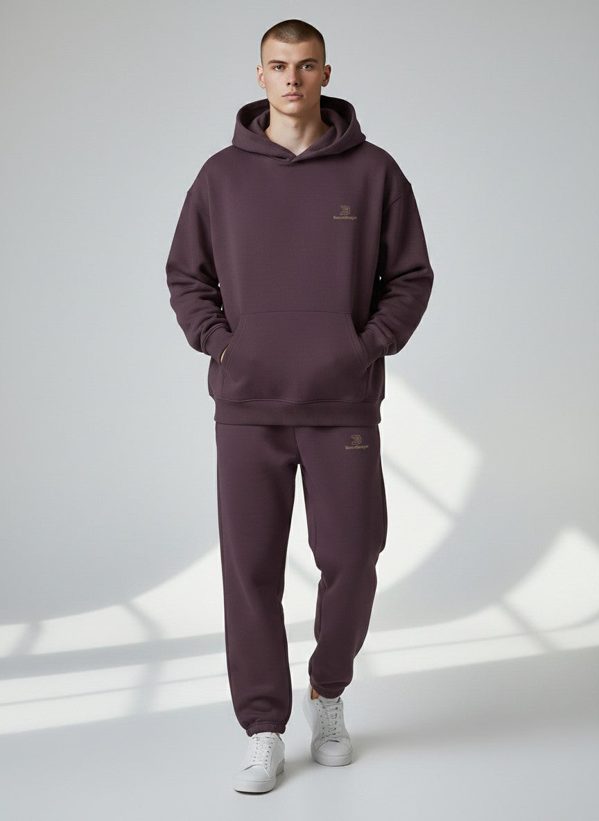 BeachBodyz® plum purple oversized fluffy jogginghose with elastic waistband and drawstring.