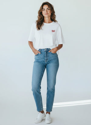 BeachBodyz® white oversized t-shirt made from bio-cotton with a small red embroidered logo on the chest.