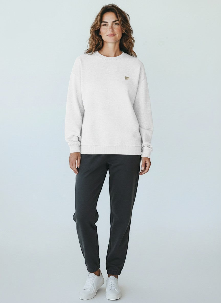 BeachBodyz® white oversized sweatshirt made from 100% organic cotton with a small embroidered logo on the chest.