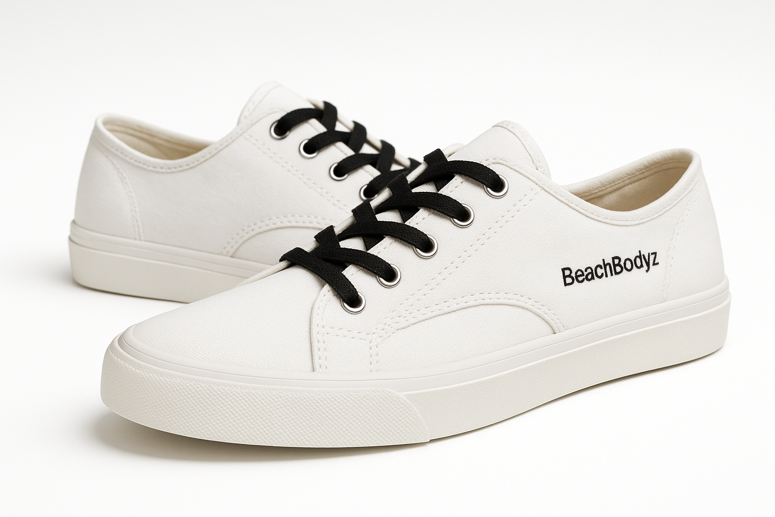 canvas shoes in white color with black laces from brand BeachBodyz